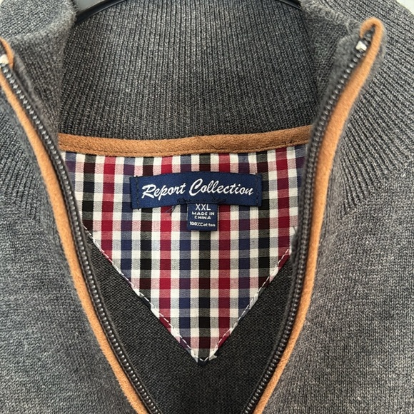 Set of 2 men’s quarter zip sweaters with suede detail at zipper - Picture 2 of 3